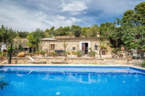 CAN PULIT - finca romántica para 2 con piscina y vistas en Selva Mallorca